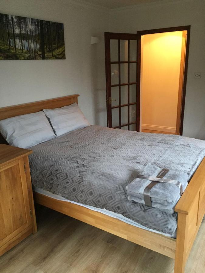 Farah'S Guest Suite Solihull Esterno foto